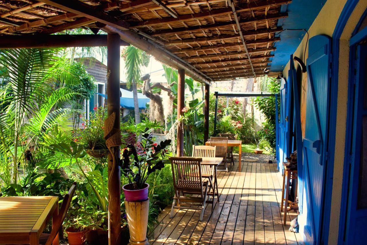 Casa Babalahy Bed & Breakfast Сен-Пиер Екстериор снимка