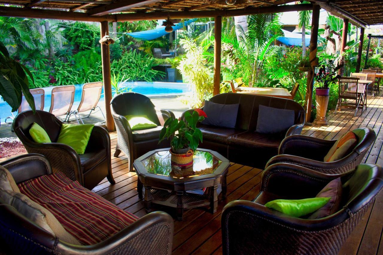 Casa Babalahy Bed & Breakfast Сен-Пиер Екстериор снимка