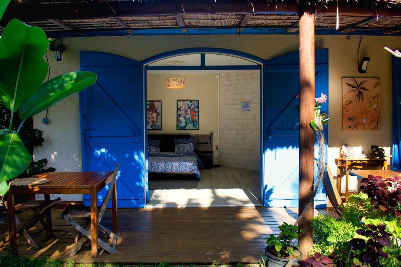 Casa Babalahy Bed & Breakfast Сен-Пиер Екстериор снимка